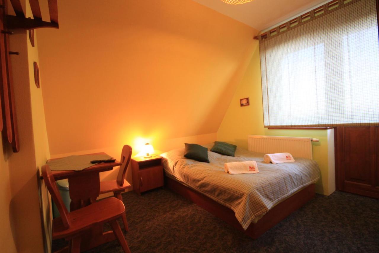 Mis Pokoje Goscinne Bukowina Tatrzańska Chambre photo